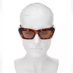 Loewe | Accessories | Authentic Loewe Cat Eye Sunglasses In  display picture 2